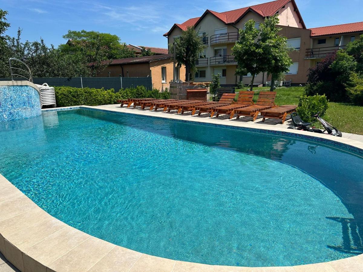 Venus Resort Dumbravita  Екстериор снимка
